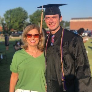 Meet your Posher, Stacy